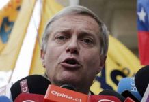 KAST POR TVN: “EL GOBIERNO NO PUEDE CULPAR AL CONGRESO POR SU RESPONSABILIDAD”