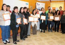 Vecinas de Santa Matilde se certifican en jardinería y mantención de áreas verdes