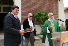 Municipalidad de Zapallar firma convenio con Parroquia de Catapilco, para mantención de áreas verdes de cementerios e iglesia