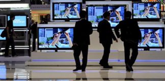 BOLSA DE SANTIAGO SE DESPLOMA TRAS ANUNCIO DE CUARENTENA TOTAL EN GRAN SANTIAGO