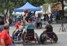 En la Plaza Cívica se realizó la primera feria de deporte adaptado