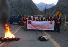 Sindicatos de Andina bloquean acceso a área industrial por conflicto de intereses de ejecutivos