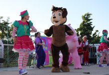 Más de 2 mil personas celebraron la Navidad en Calle Larga