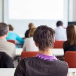 A la espera de los resultados de la PAES: ¿Qué hacer si aún no sabes qué carrera estudiar?