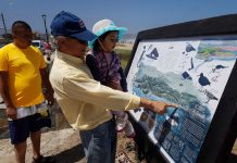 Municipio de Zapallar en conjunto con Fundación Kennedy instalan paneles que exponen sistemas ecológicos locales