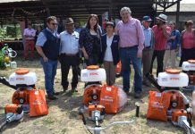 Indap entrega moderna maquinaria agrícola a agricultores de Catemu