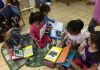 Párvulos de Santa María crean biblioteca de patrimonio vivo