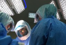 CLÍNICA CHILENA REALIZA PRIMER TRASPLANTE PULMONAR DE LATINOAMÉRICA CON TÉCNICA “EX VIVO”