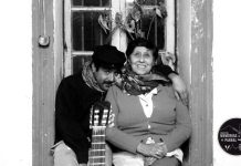 Artista porteño inaugura muestra de pinturas inspiradas en las cantoras de Parral