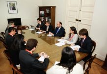 Director Nacional de INDAP visitó al ministro Moreno para respaldar plan contra la pobreza