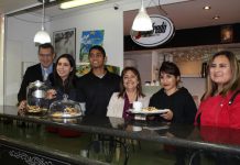 Autoridades se reúnen con jóvenes trabajadores para explicar cómo serán los nuevos contratos de trabajo