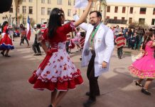 Estudiantes de Putaendo dedicaron “50 pañuelos al viento” para celebrar el cincuentenario del Hospital Psiquiátrico Dr. Philippe Pinel