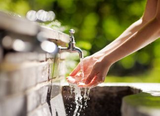 Esval refuerza servicio por efecto Año Nuevo: peak de consumo de agua potable equivaldrá a 500.000 duchas abiertas al mismo tiempo