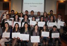 23 profesionales del Hospital de Los Andes se certifican en Gestión en Salud Pública