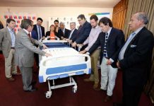 Entregan 1.000 catres clínicos para pacientes postrados de la región