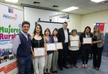 Mujeres rurales de Nogales, Hijuelas y Olmué ahora son emprendedoras gracias a INDAP y Prodemu