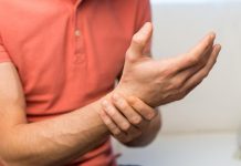 Cuidado con las tareas repetitivas en el trabajo: Síndrome del Túnel Carpiano