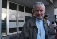 OBISPO GALO FERNÁNDEZ DECLARA COMO TESTIGO POR CASOS DE ABUSOS SEXUALES