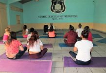 Con yoga disminuyen el stress carcelario entre internas de Quillota