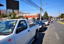 Municipio llama a conductores a respetar las dos horas de estacionamiento gratuito en el centro de la comuna