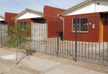 Santa María: Familias que fueron estafadas reciben las llaves de sus nuevas viviendas