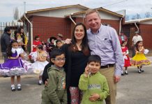 MINVU entrega viviendas a 84 familias de Santa María