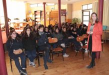 90 estudiantes de San Esteban y Calle Larga conocen sobre la inclusión de la mujer en Codelco Andina