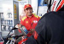 Expertos Shell recomiendan: Revisar el nivel de aceite de tu motocicleta es fundamental para obtener su óptimo funcionamiento