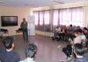 Instructor de operaciones de Codelco Andina realiza charla sobre montaje industrial a estudiantes de Liceo San Esteban