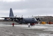 PASAJERO DEL HÉRCULES LE CONTÓ A SU MADRE VÍA WHATSAPP QUE EL AVIÓN TENÍA UNA POSIBLE FALLA ELÉCTRICA