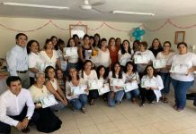 Municipio andino sigue entregando certificación a mujeres