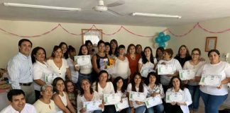 Municipio andino sigue entregando certificación a mujeres