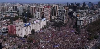 MASIVA MARCHA POR EL 8M EN LA ALAMEDA: ORGANIZADORAS CIFRAN EN MÁS DE 2 MILLONES LAS ASISTENTES