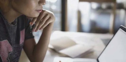 Generación Z: 1 de cada 3 trabajadores planea cambiar de empleo en el próximo año