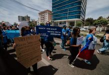 AGRUPACIONES DE FAMILIARES Y PERSONAS AUTISTAS RECHAZAN VUELTA A CLASES DE FORMA PARCELADA A LOS COLEGIOS DE CHILE