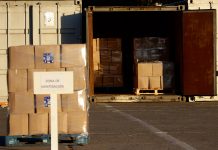 ROBAN CAMIONETA MUNICIPAL EN CERRO NAVIA QUE REPARTÍA CAJAS DE ALIMENTOS