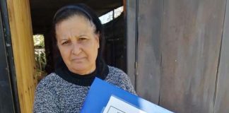 San Felipe: A falta de material on line alumnos reciben guías de trabajo en sus hogares