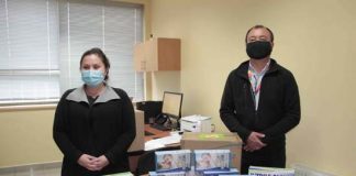 “Muchos de estos insumos están escaseando, entonces poder conseguirlos nos facilita mucho el trabajo diario” – Mariela Quiroz, directora CESFAM Cordillera Andina