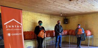 Codelco Andina entrega mil “kits de limpieza” a UNCO de Rinconada