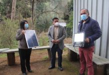 Comunidad mapuche de Padre Las Casas instala sistema de iluminación solar con aporte del Programa Chile Indígena
