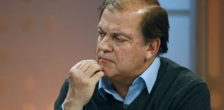 EXMINISTRO FRANCISCO VIDAL ANUNCIA SU CANDIDATURA PRESIDENCIAL