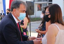 Cien familias del comité Diego de Almagro recibieron las llaves de su casa propia