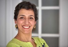 Tan lejos, tan cerca