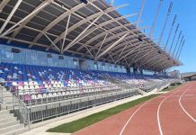 Alcalde Manuel Rivera visita Estadio Municipal Doctor Olegario Henríquez Escalante en San Antonio