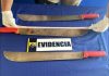 PDI RECIBE MACHETES USADOS POR MALABARISTA QUE MURIÓ EN PANGUIPULLI