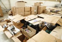 CORE exige explicaciones por cajas de mercadería detenidas en bodegas municipales