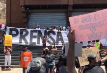 COLECTIVO “ANTIVACUNA” INGRESÓ A LA FUERZA A CANAL 13: GOBIERNO CONDENÓ ACTUAR