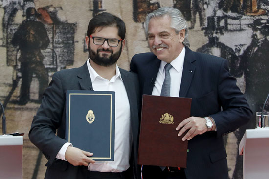 Presidente Gabriel Boric se reune con su par de Argentina