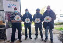 PRODUCTORES DE TOMATE LIMACHINO RECIBEN SELLO MANOS CAMPESINAS POR EXITOSA PRODUCCIÓN ORGÁNICA