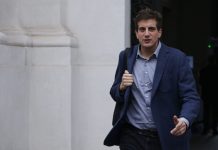 SCHALPER ANUNCIA QUE BANCADA RN IMPULSARÁ ACUSACIÓN CONSTITUCIONAL CONTRA MINISTRO ÁVILA